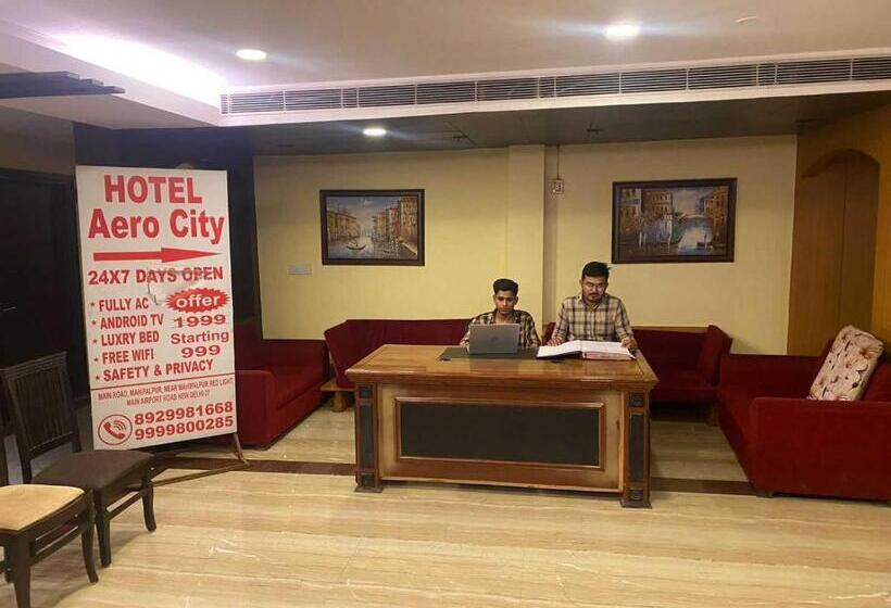 Triple Classic Room, Oyo Hotel Aero City