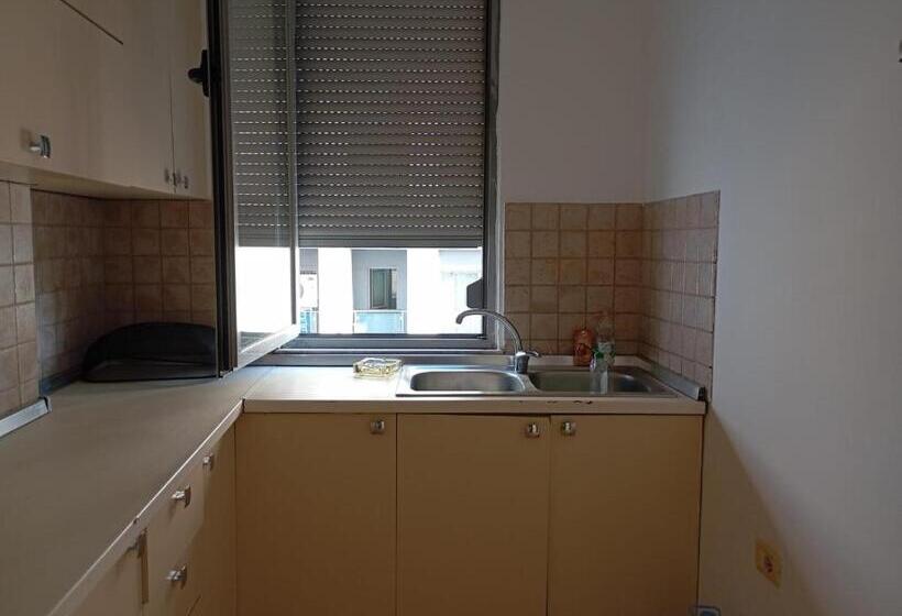 חדר דלוקס, Friends Hostel