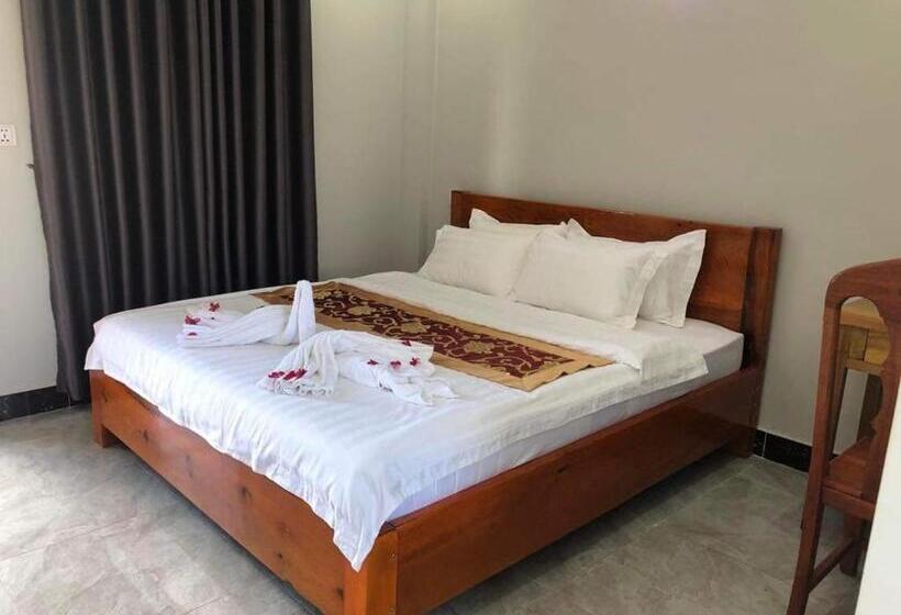 اتاق لوکس, Kro Nhep Guesthouse