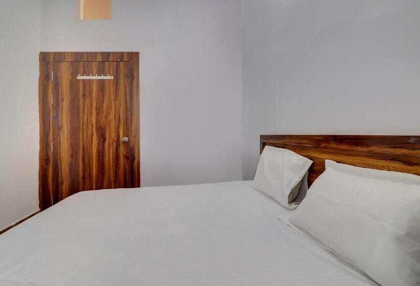 Klassiskt Trippelrum, Spot On Pitra Chaaya Hotel And Restaurant