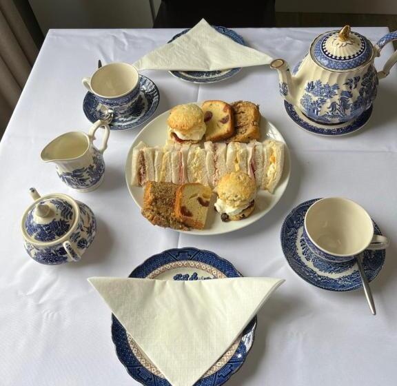 Standard room with outdoor bath, The Old Postie Bed & Breakfast