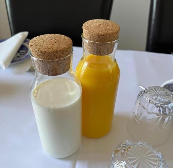 Standard room with outdoor bath, The Old Postie Bed & Breakfast