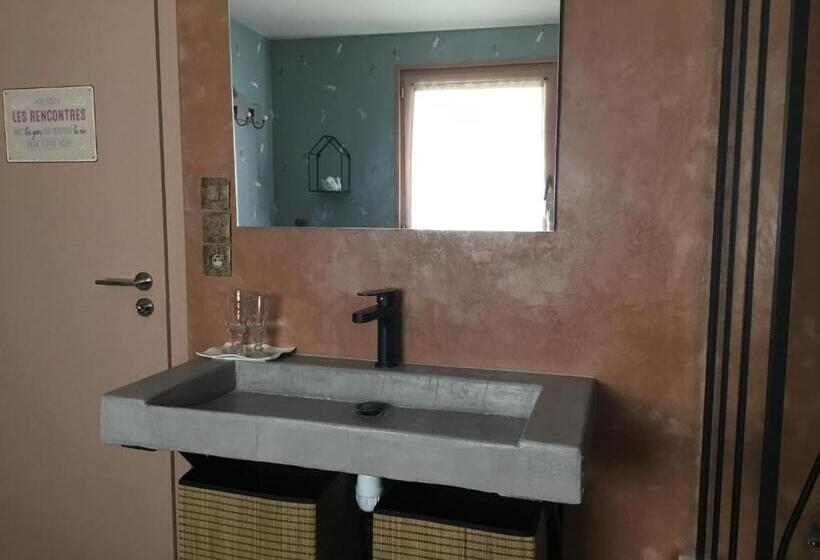 标准间, Bnb Montacutain