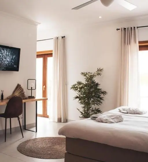 Standard-huone Allasnäkymä, Boutique Hotel Serena Vista