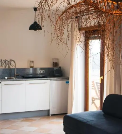 Standard-studio Allasnäkymä, Boutique Hotel Serena Vista