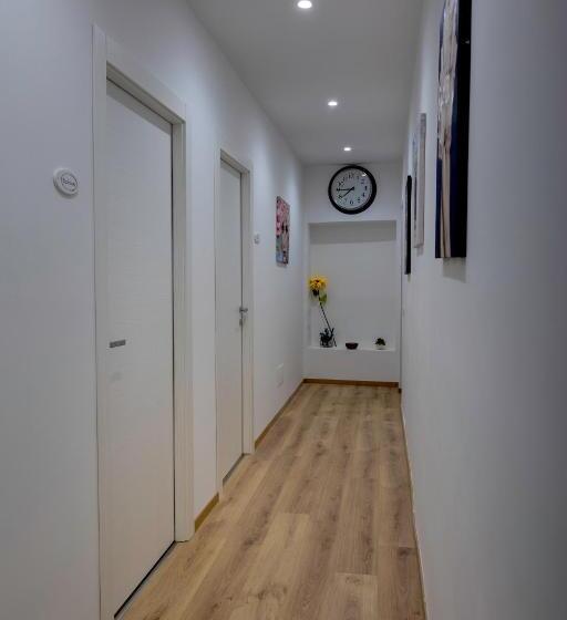 غرفة قياسية ثلاثية, Il Rosone   Rooms&apartments