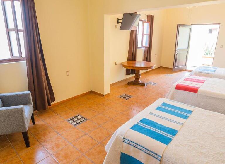 اتاق استاندارد سه نفره, Boutique La Casona Del Rey