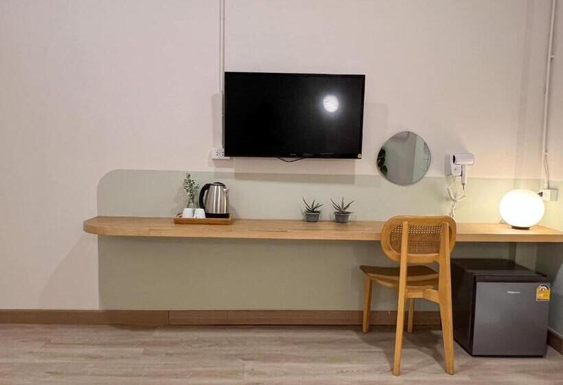 غرفة قياسية سرير كينج, La Moon House