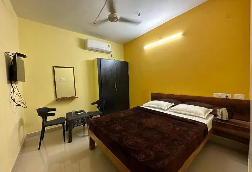 スタンダードルーム, The Kaya Backpackers Rooms Srirangam
