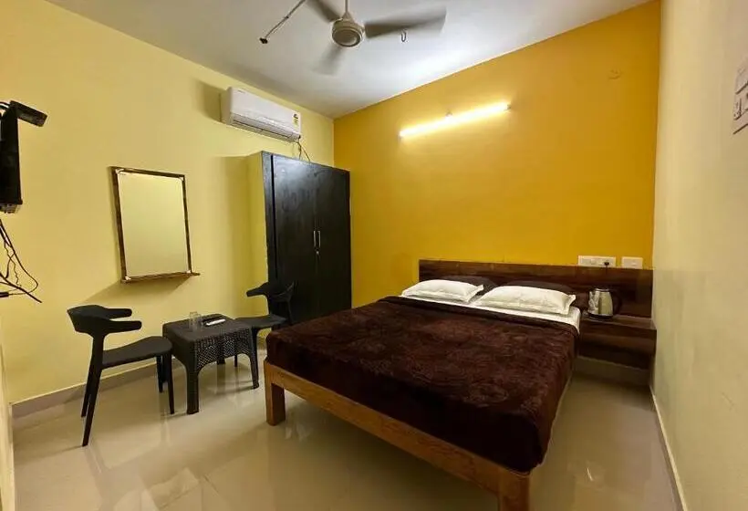 スタンダードルーム, The Kaya Backpackers Rooms Srirangam