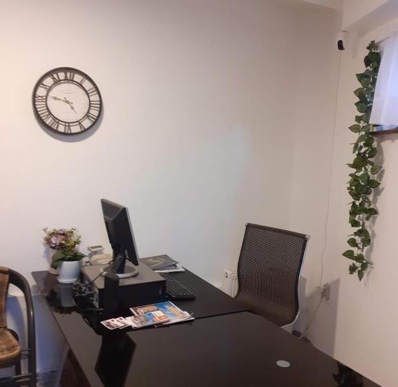 اتاق استاندارد, Apartmani Zaara