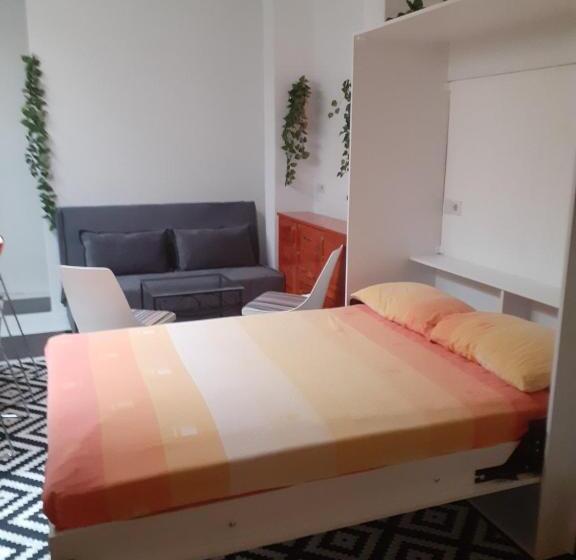 استودیوی استاندارد, Apartmani Zaara