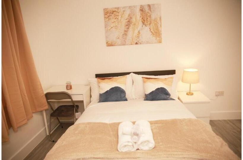 Номер Economy, Cricklewood Deluxe Ensuite Room
