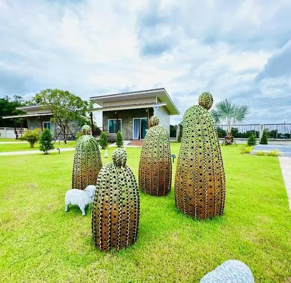 ガーデンビュースタンダードルーム, Farm View Resort @uthai Thani ฟาร์มวิว รีสอร์ท อุทัยธานี