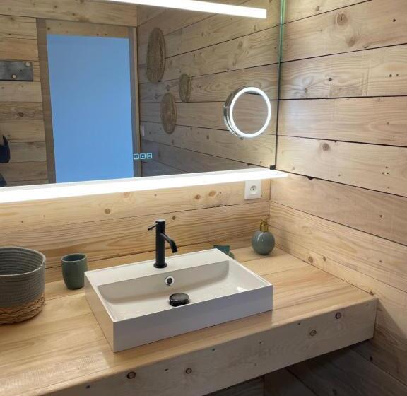 家庭套房, La Boucle Des Molliers