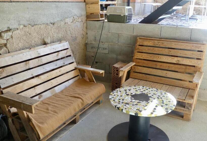 豪华房间, La Boucle Des Molliers