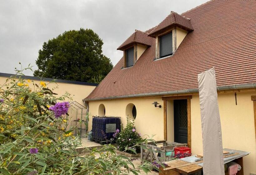 スタンダードルーム, Room In Guest Room   Bed And Breakfast In The Countryside Near Beauvais Airport