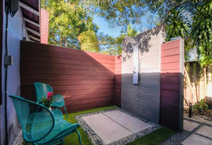 اتاق استاندارد با تخت بزرگ, Sexy Vibe1/private Room/ Outdoor Shower/heat Pool/