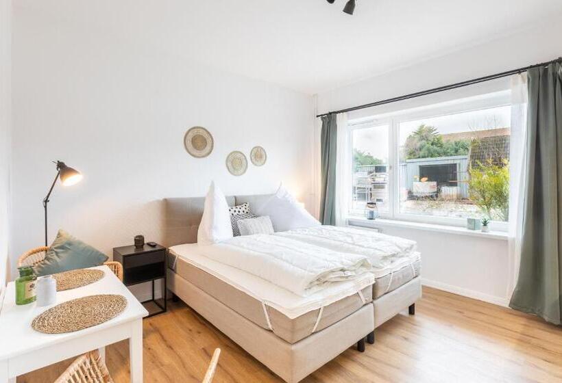 חדר סטודיו סטנדרד, Schifferhaus