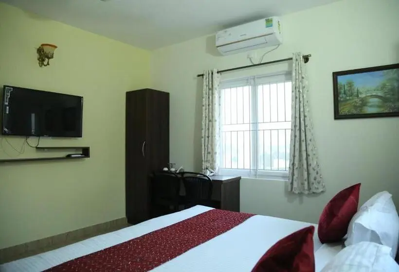 キングサイズベッドのスーペリアルーム, Bangalore Airport Inn Hotel, Airport Pickup & Drop Available 24x7