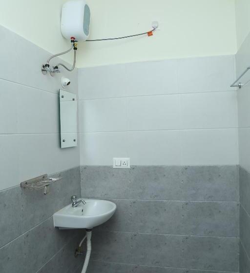 חדר סופריור עם מיטת קינג, Bangalore Airport Inn Hotel, Airport Pickup & Drop Available 24x7