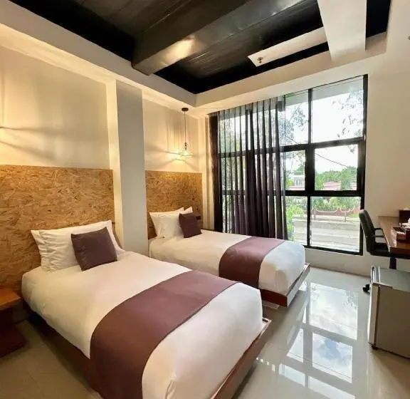 デラックスルーム, Koze Suites