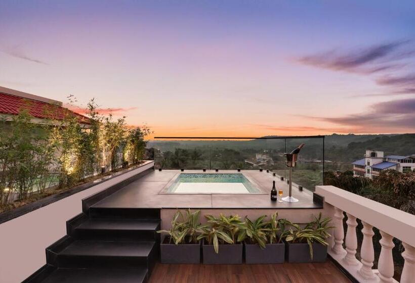 חדר קלאב, Grand Mercure Goa Candolim