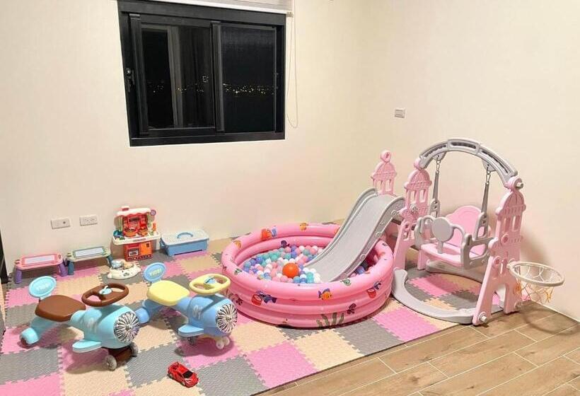 ویلای 1 خوابه, 路邊覓宿