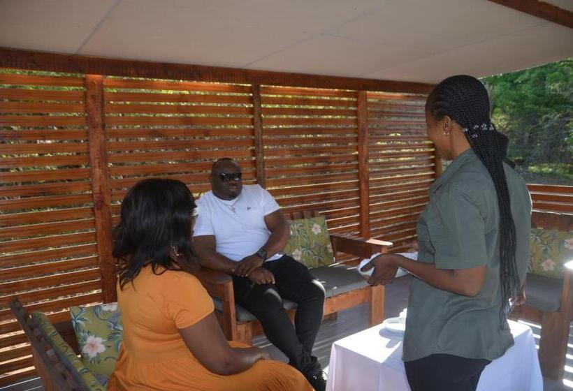 اتاق لوکس, Kholiwe On Kruger Lodge & Safaris