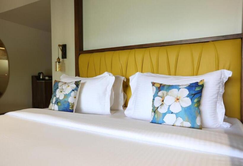 Suite, Golden Fields Resort A Unit Of Beaver Golden Fields