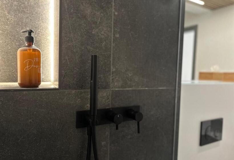 Номер Стандарт с Балконом, Boutique Hotel Greenleaf