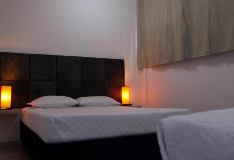 اتاق استاندارد, Faleg World