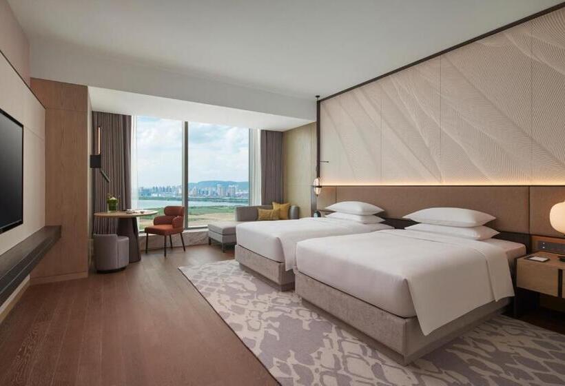 Номер Клуб Кровать Кинг, Hyatt Regency Changshu Kuncheng Lake