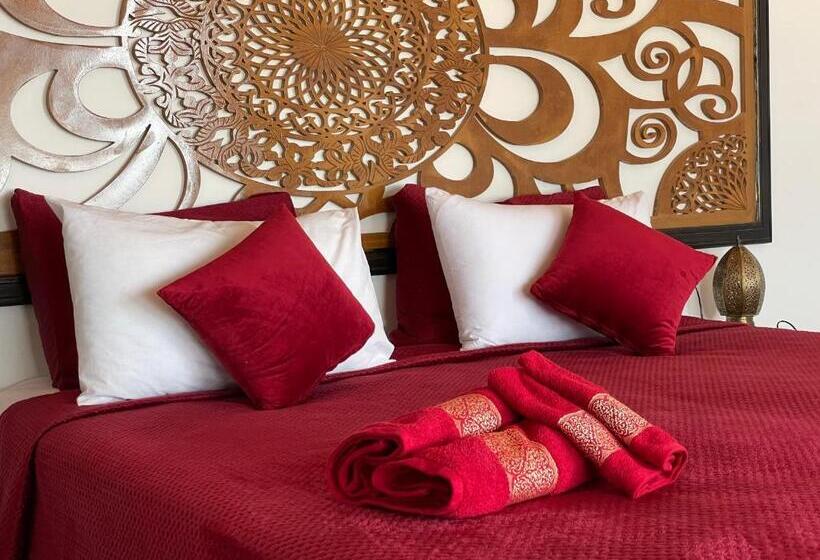Номер Deluxe Вид на Море, La Merveiille Guest House