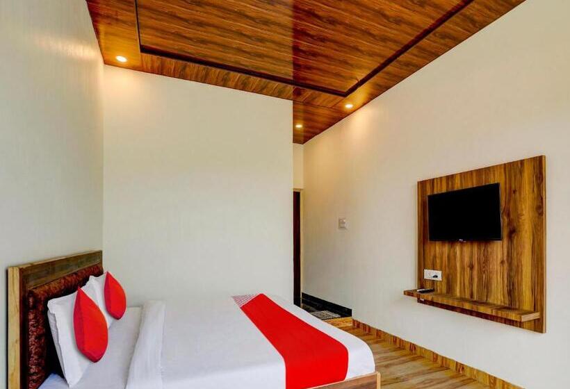 トリプルクラシックルーム, Oyo Flagship 81275 Rg Sumanglam Farms