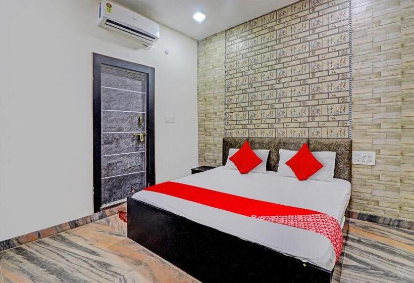 Klassiskt Trippelrum, Oyo Flagship 81537 Radhey Krishna Paying Guest House