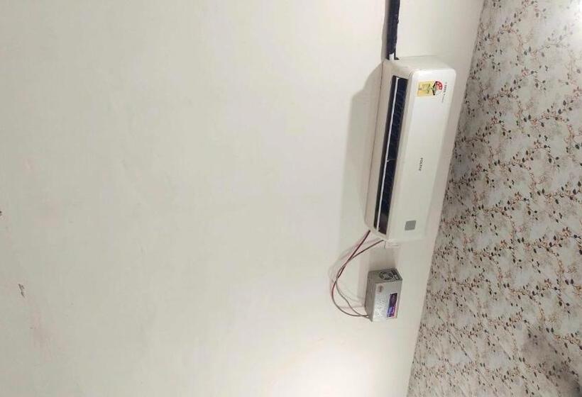 Klassiskt Trippelrum, Oyo Kanha Guest House