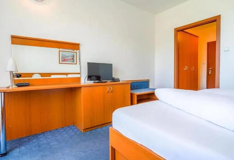 Standard-huone Parveke, Rysy