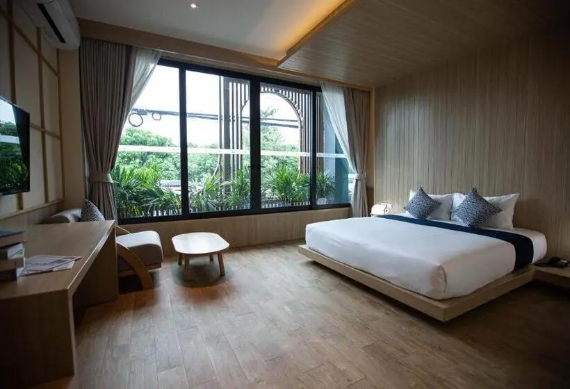 ファミリールーム, The Arch Phuket