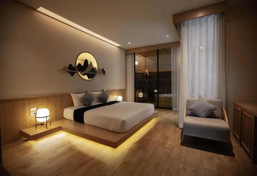 デラックススイート, The Arch Phuket