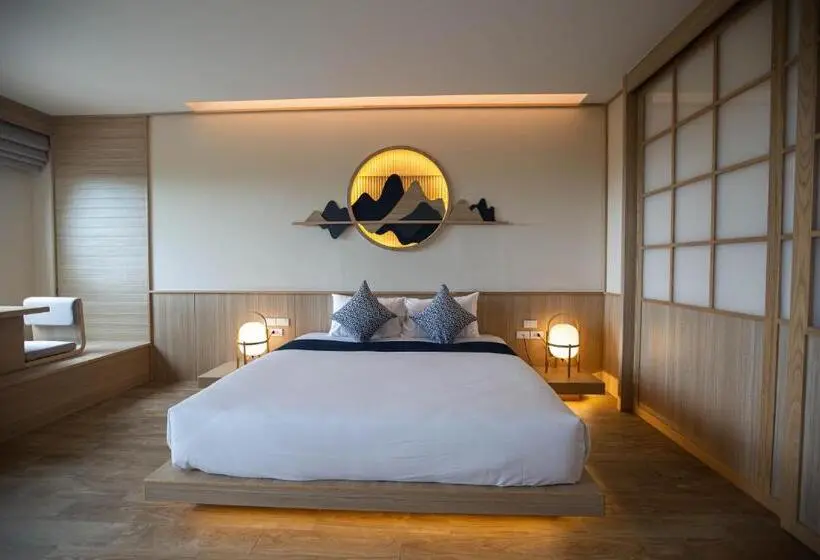 スーペリアールーム, The Arch Phuket