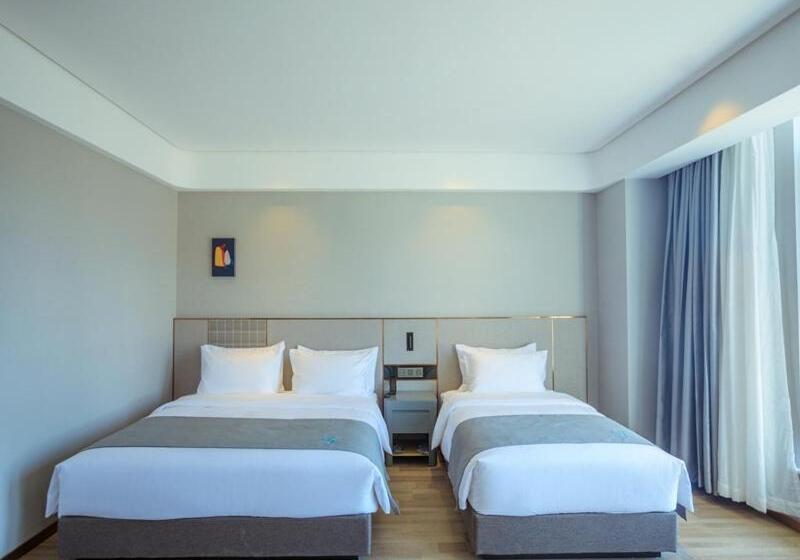 Семейный Номер Deluxe, Lanou Hotel Qingdao West Station Haixi Road