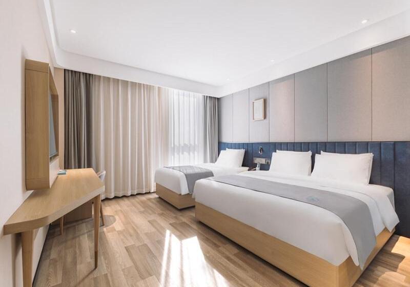 Семейный Номер Deluxe, Lanou Hotel Qingdao West Station Haixi Road