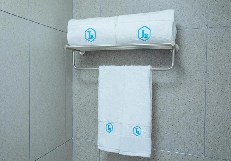 Семейный Номер Deluxe, Lanou Hotel Qingdao West Station Haixi Road