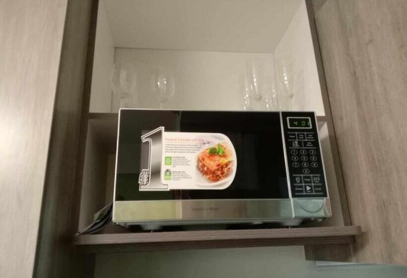 Апартаменты 1 Спальня с Балконом, Oasis Chic By The Bay Pasay City Near Mall Of Asia
