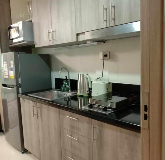 آپارتمان 1 خوابه با بالکن, Oasis Chic By The Bay Pasay City Near Mall Of Asia