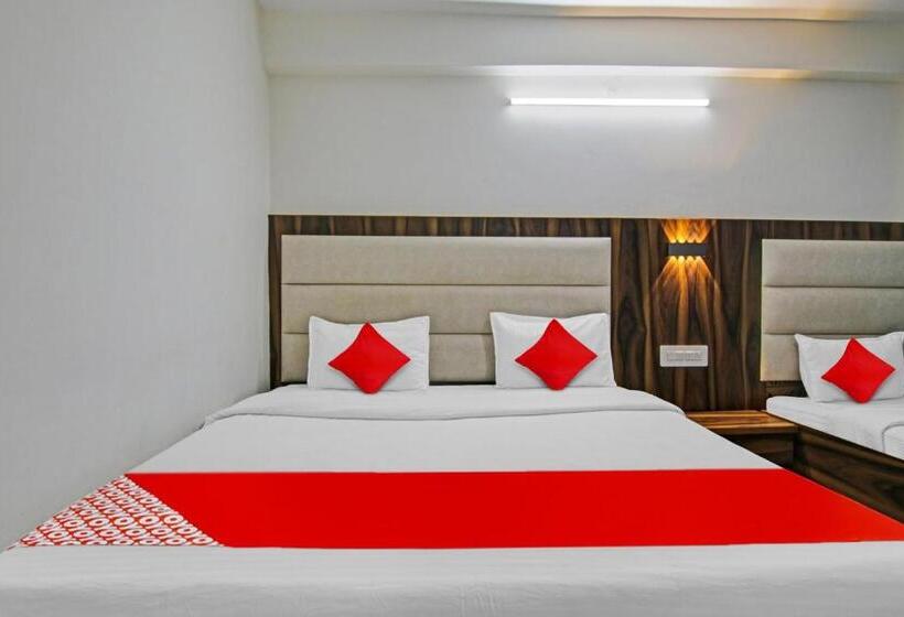 غرفة كلاسيكية ثلاثية, O Alfa