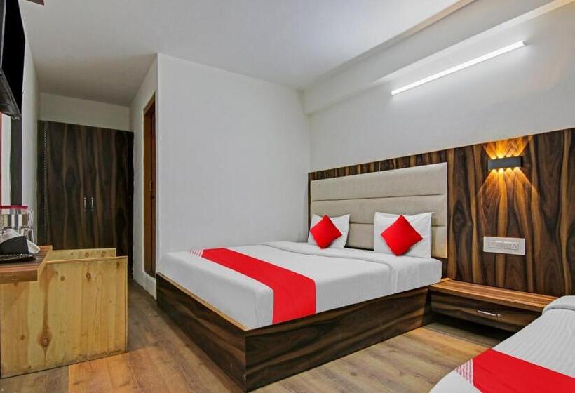 غرفة كلاسيكية ثلاثية, O Alfa