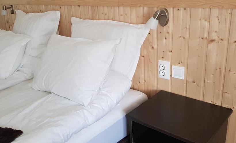 ２ベッドルームアパートメント, Hortenzia Vendégház Márianosztra