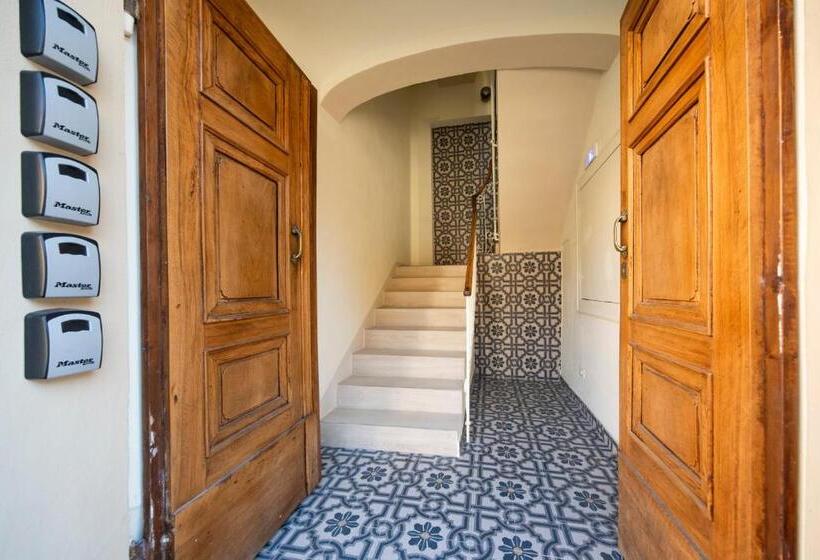 اتاق استاندارد, Reggio Center Lovely Rooms